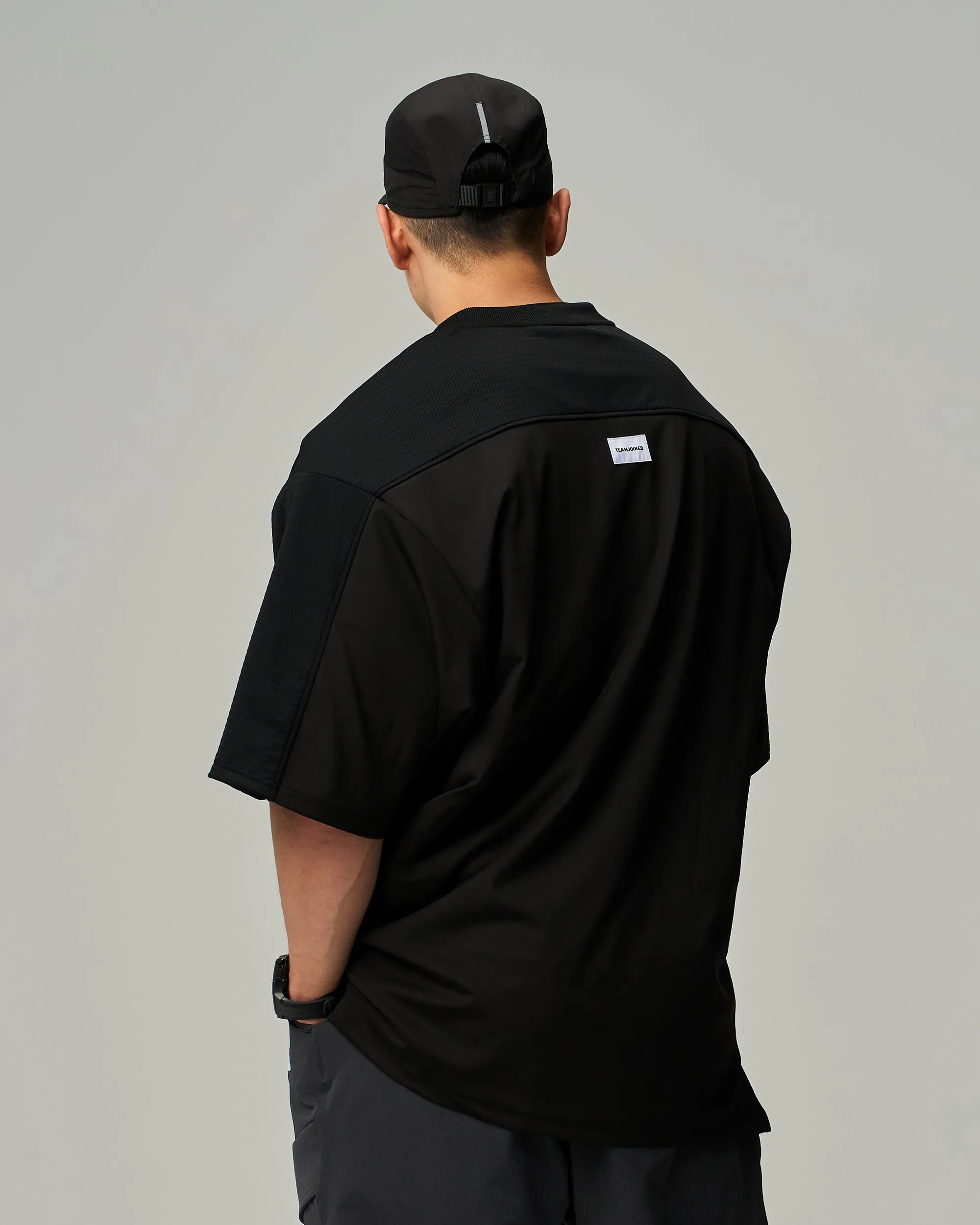 Adapt Mesh Splice Oversized Jersey