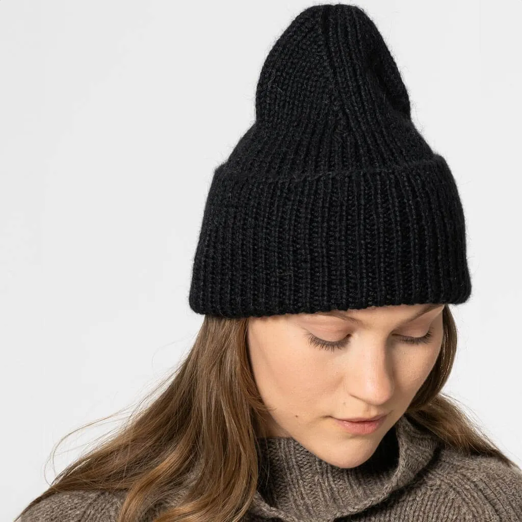 Alpaca Handknit Rib Hat - Black