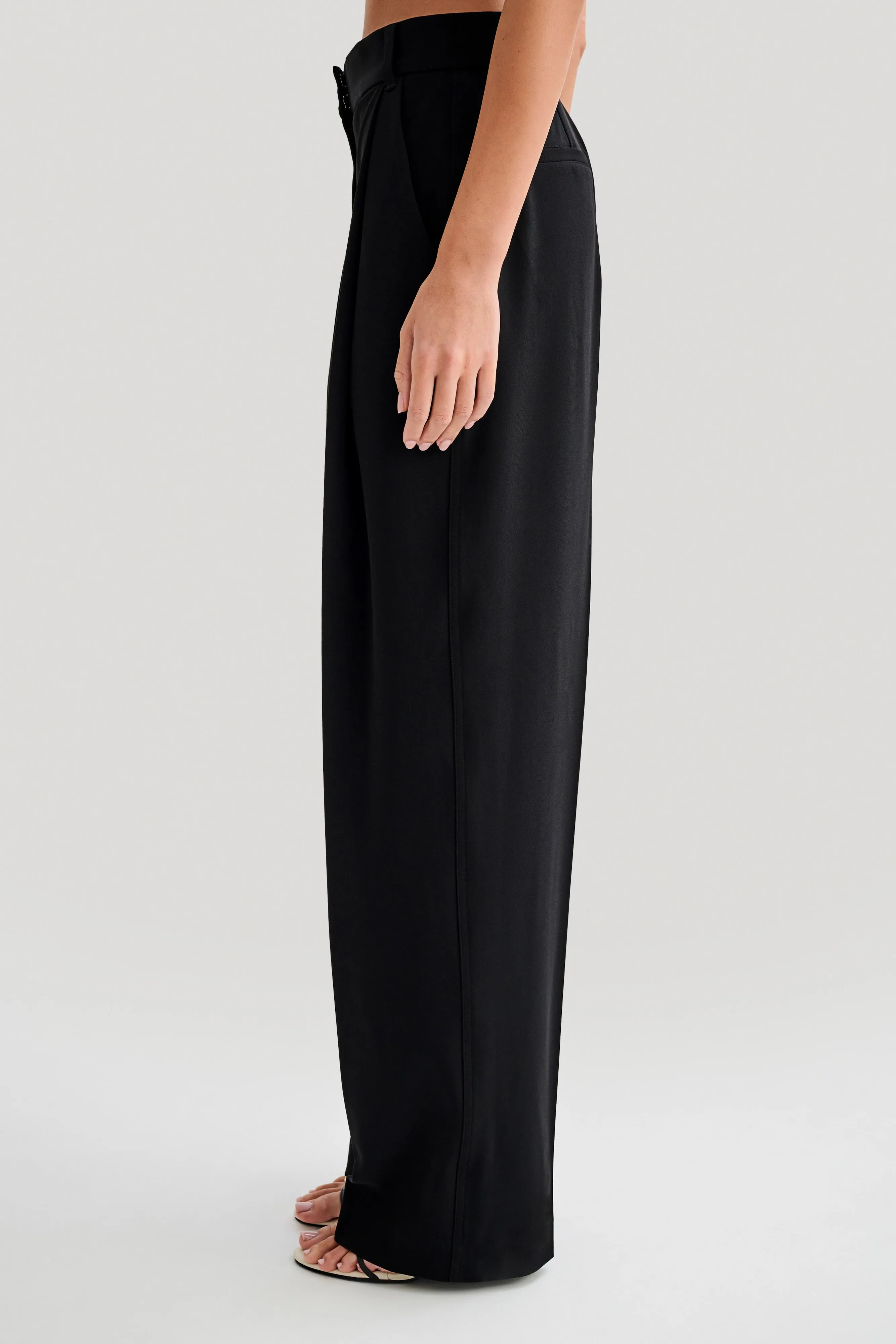 Amelie Suiting Straight Leg Pants - Black