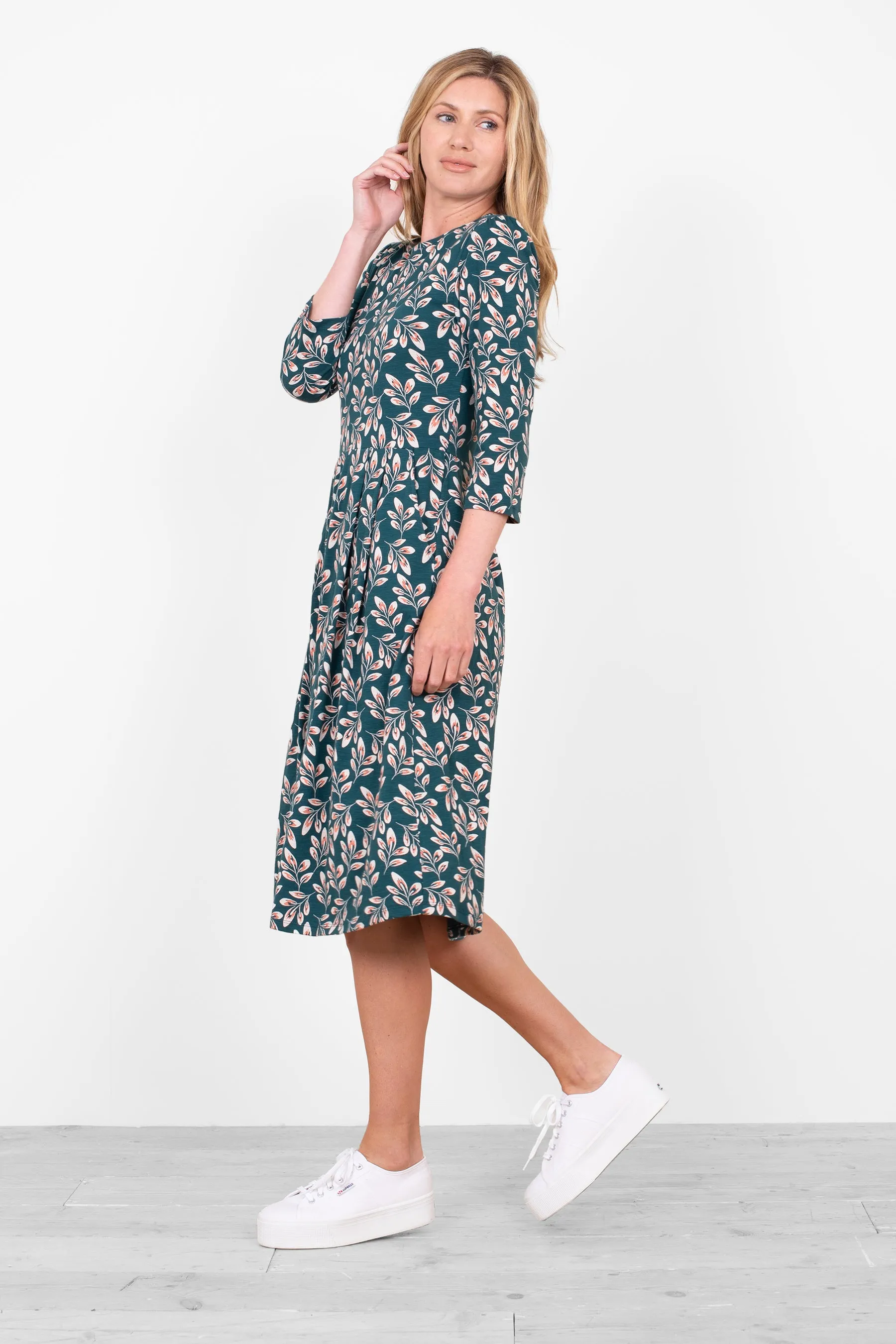 Autumn Breeze Midi Dress