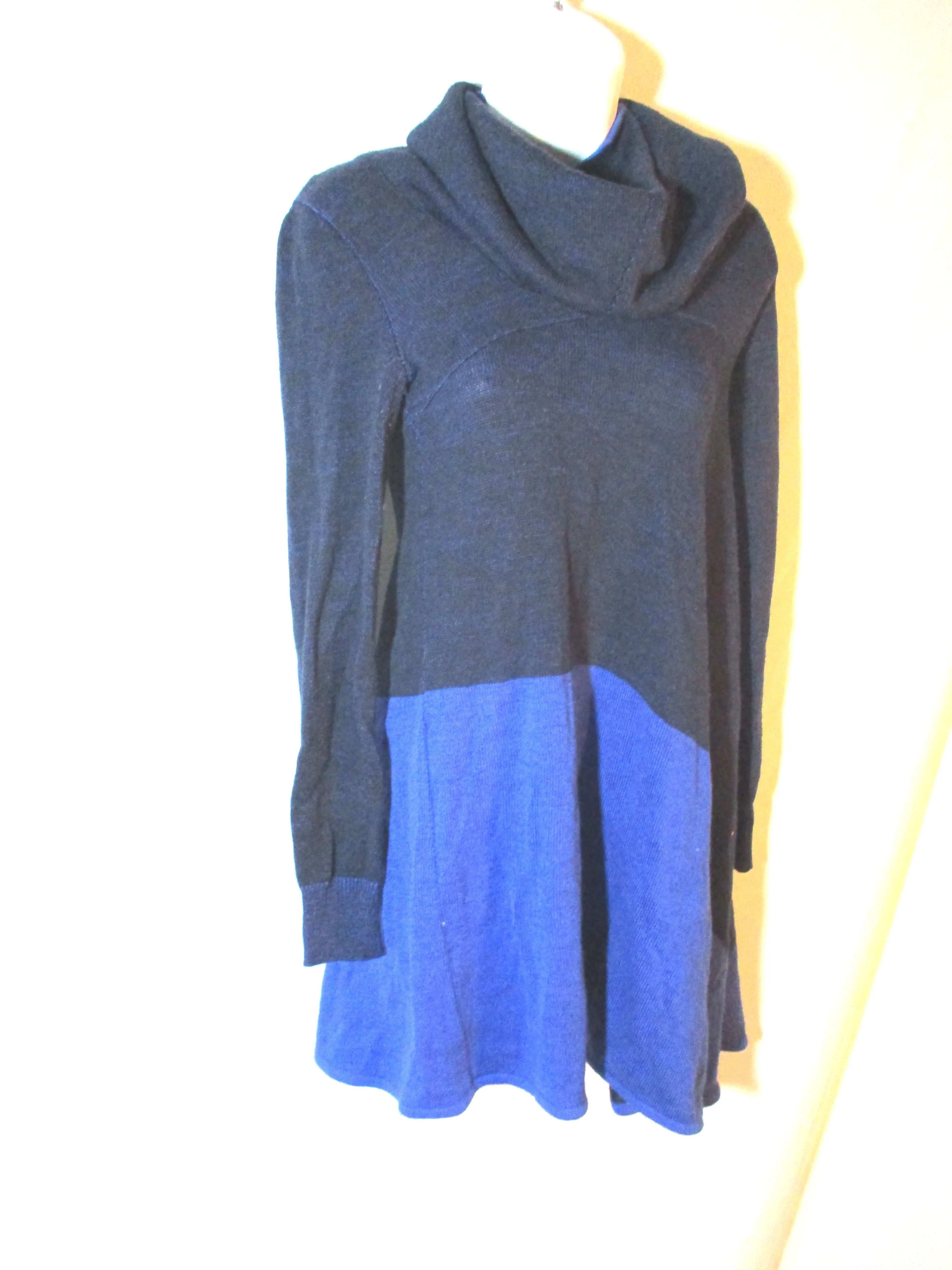 BALENCIAGA KNITS Turtleneck Top Shirt Sweater Dress 36 4 BLACK Blue