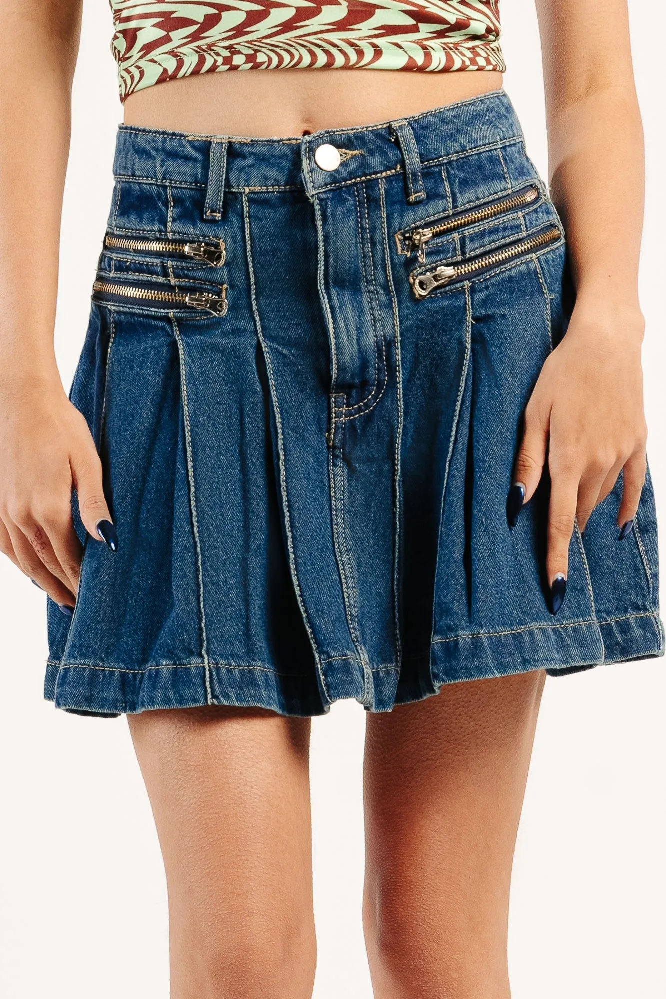 Box Pleated Witty Denim Skirt