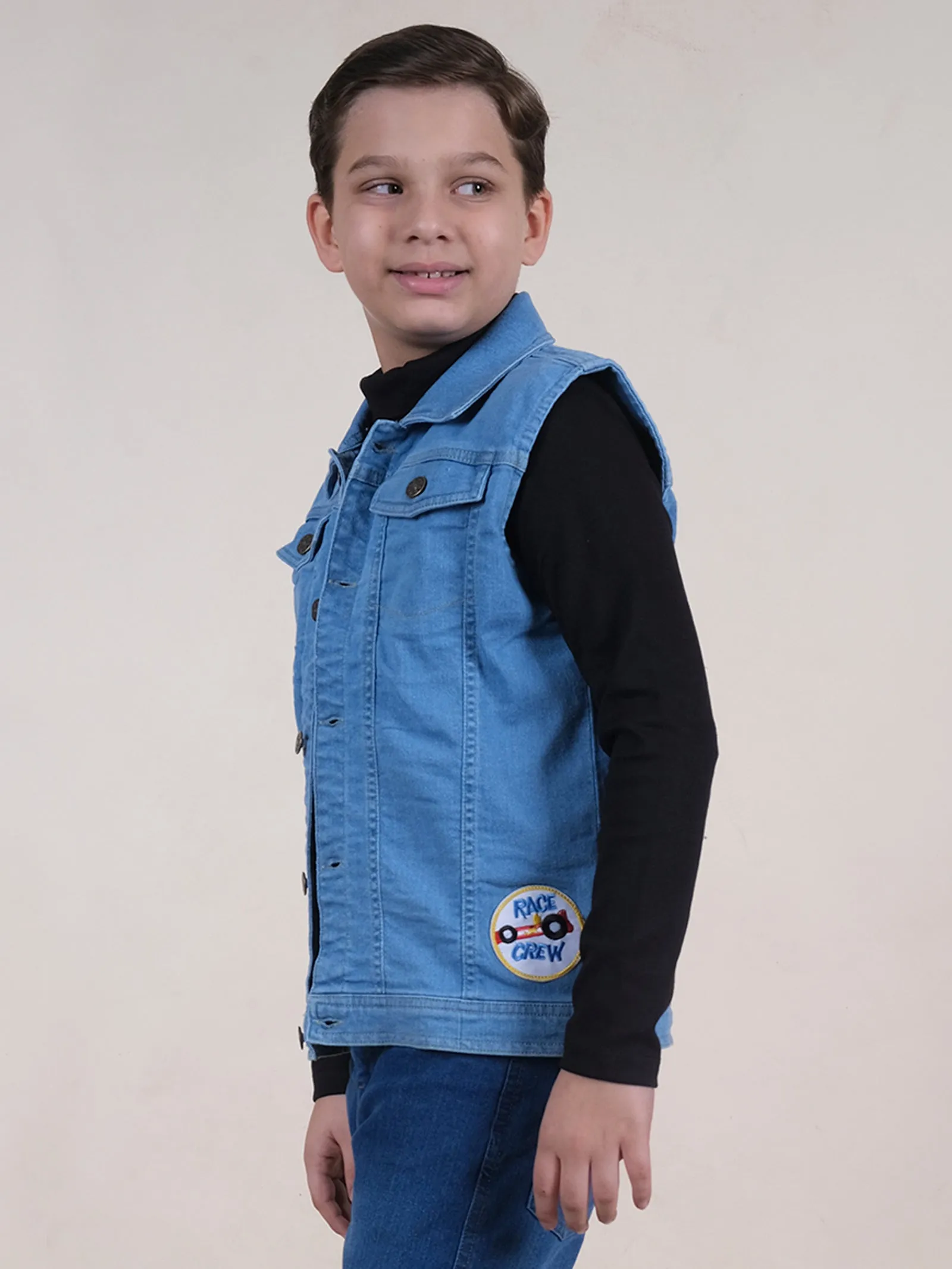 Boys Sleeveless Patch Detailed Denim Jacket