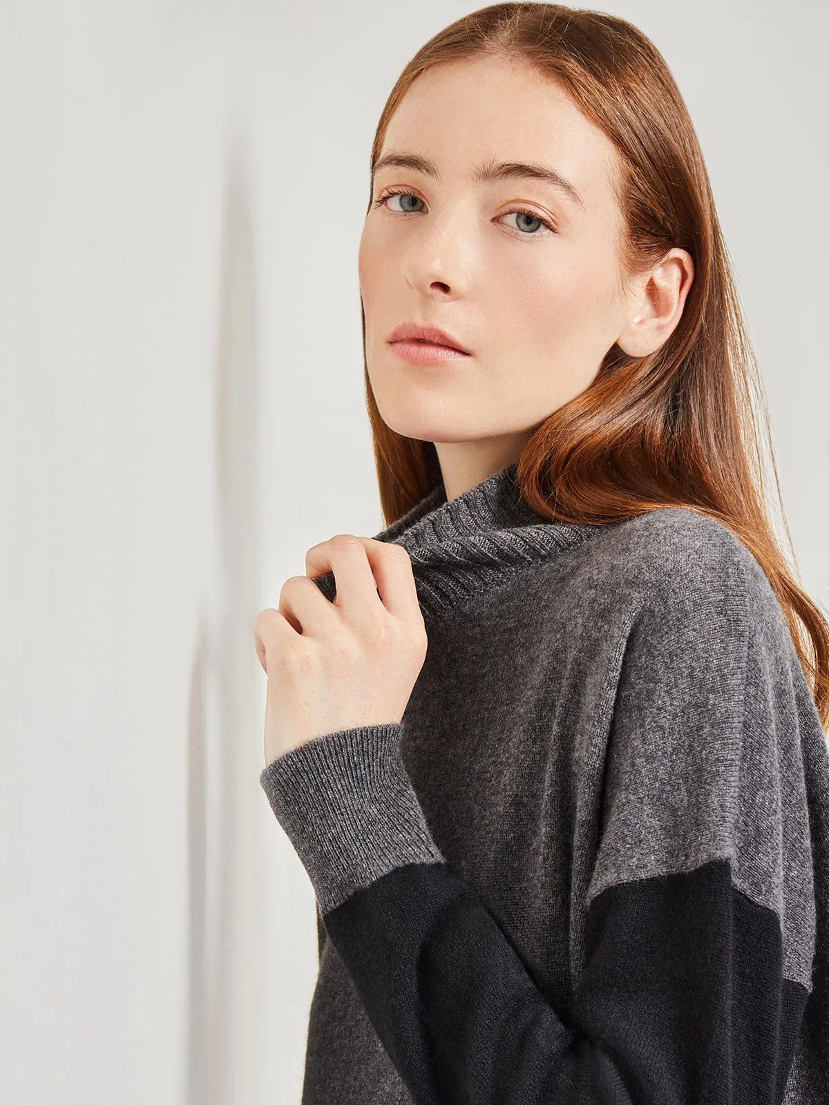 Colorblock Cashmere Turtleneck Tunic, Black/Charcoal