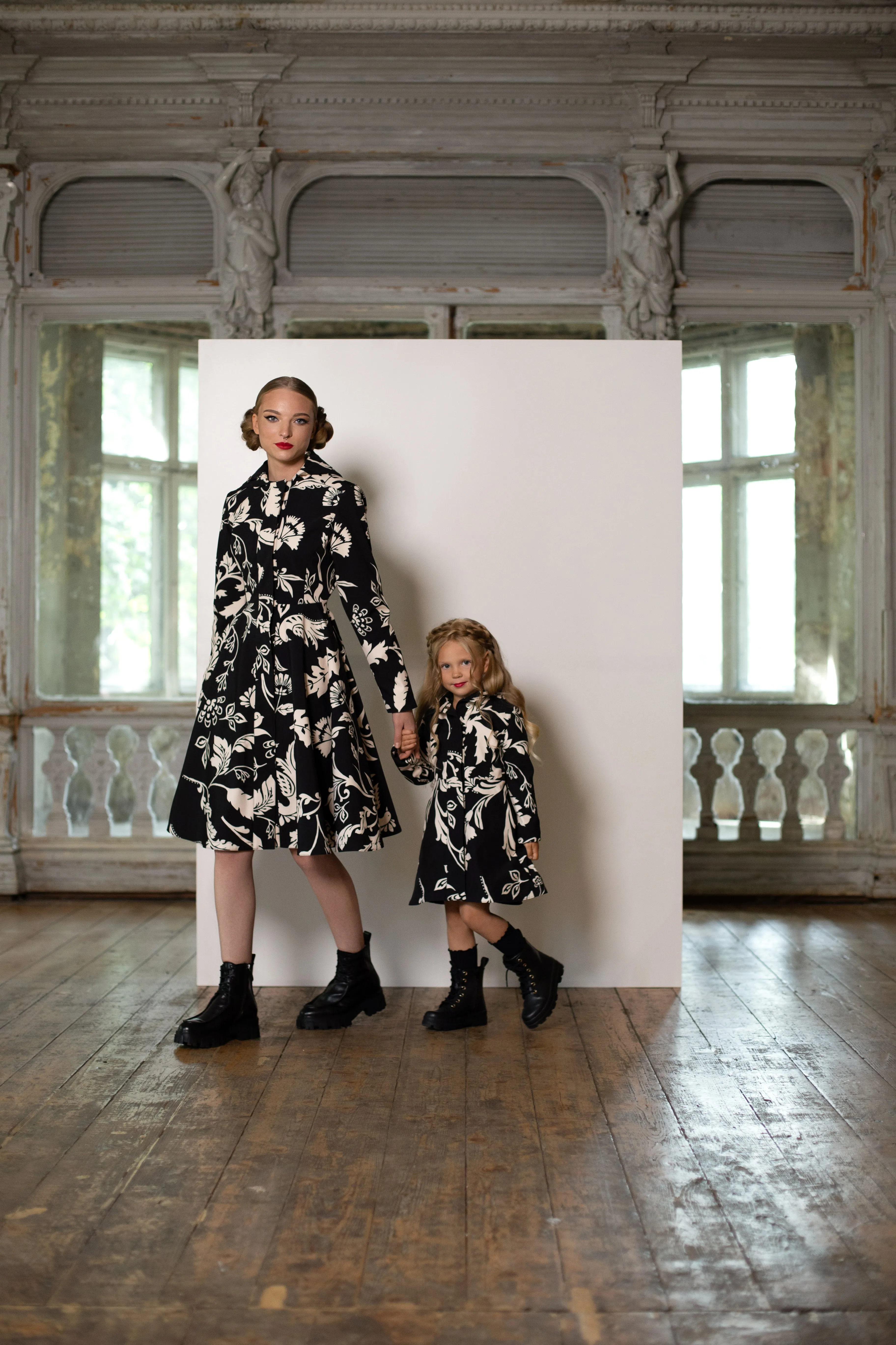 Fitted and Flared Coat for Girls in Black and White | "Blooming Night"