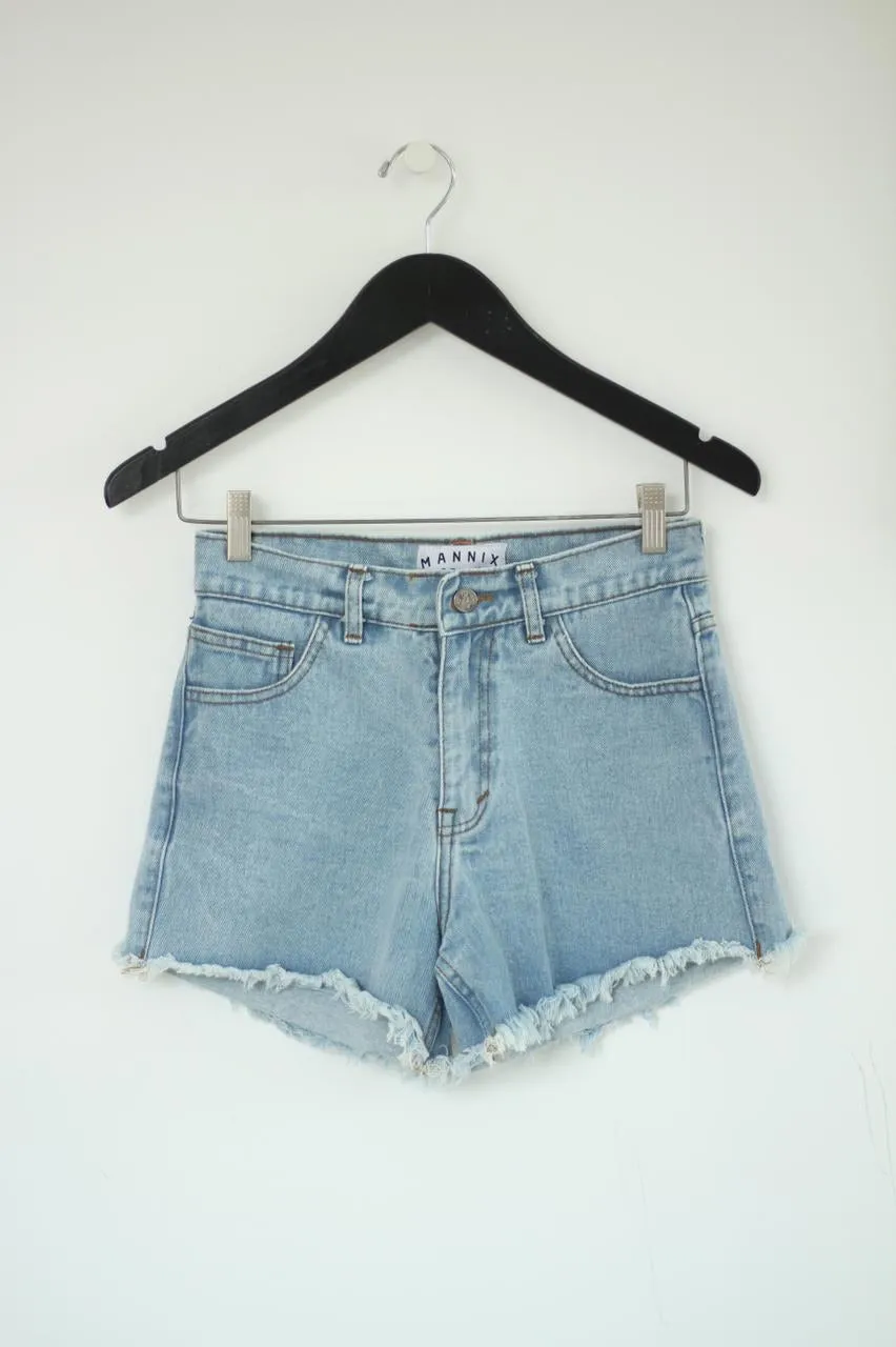 LADIES DENIM SHORTS