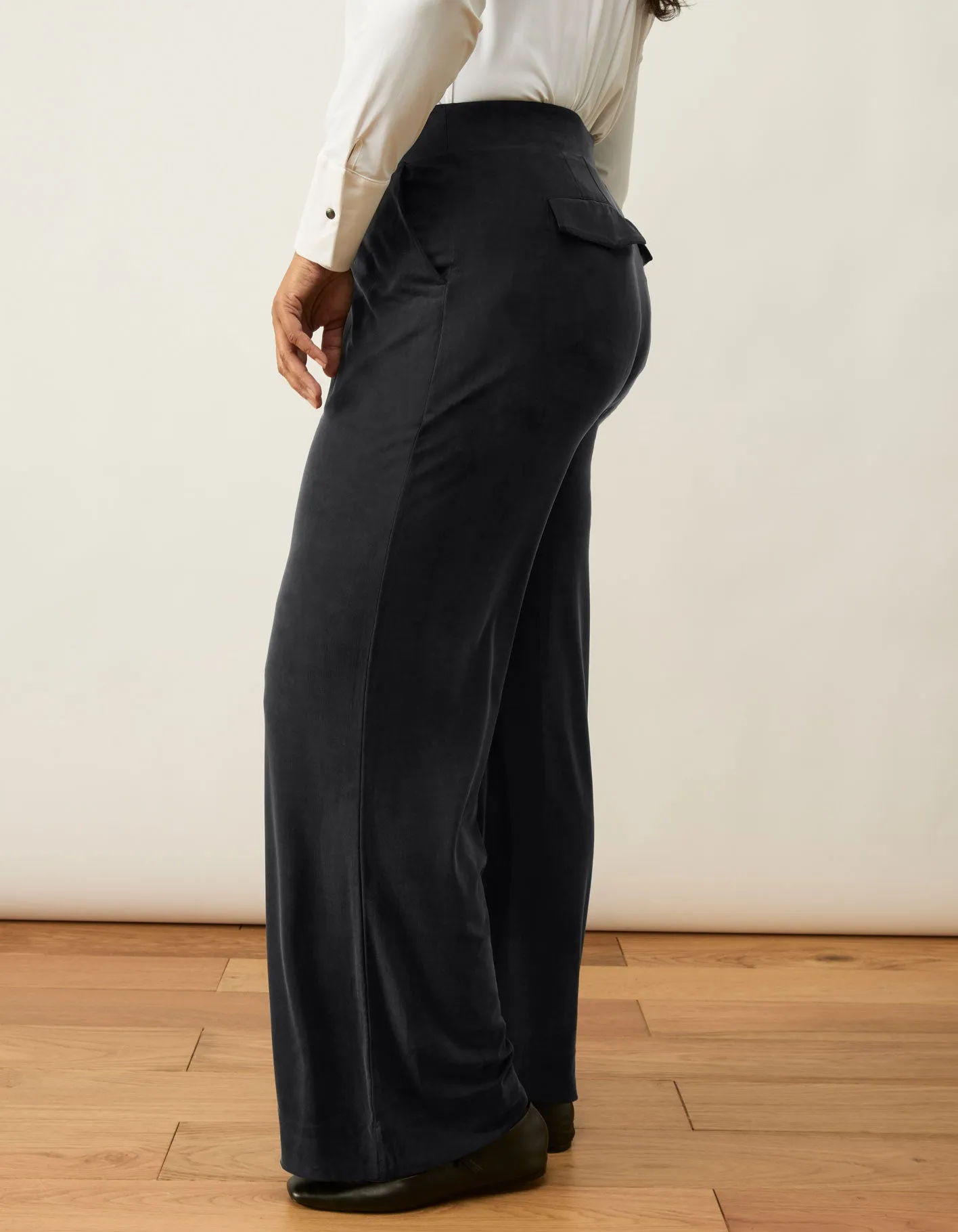 Laid Back Pleated Trousers