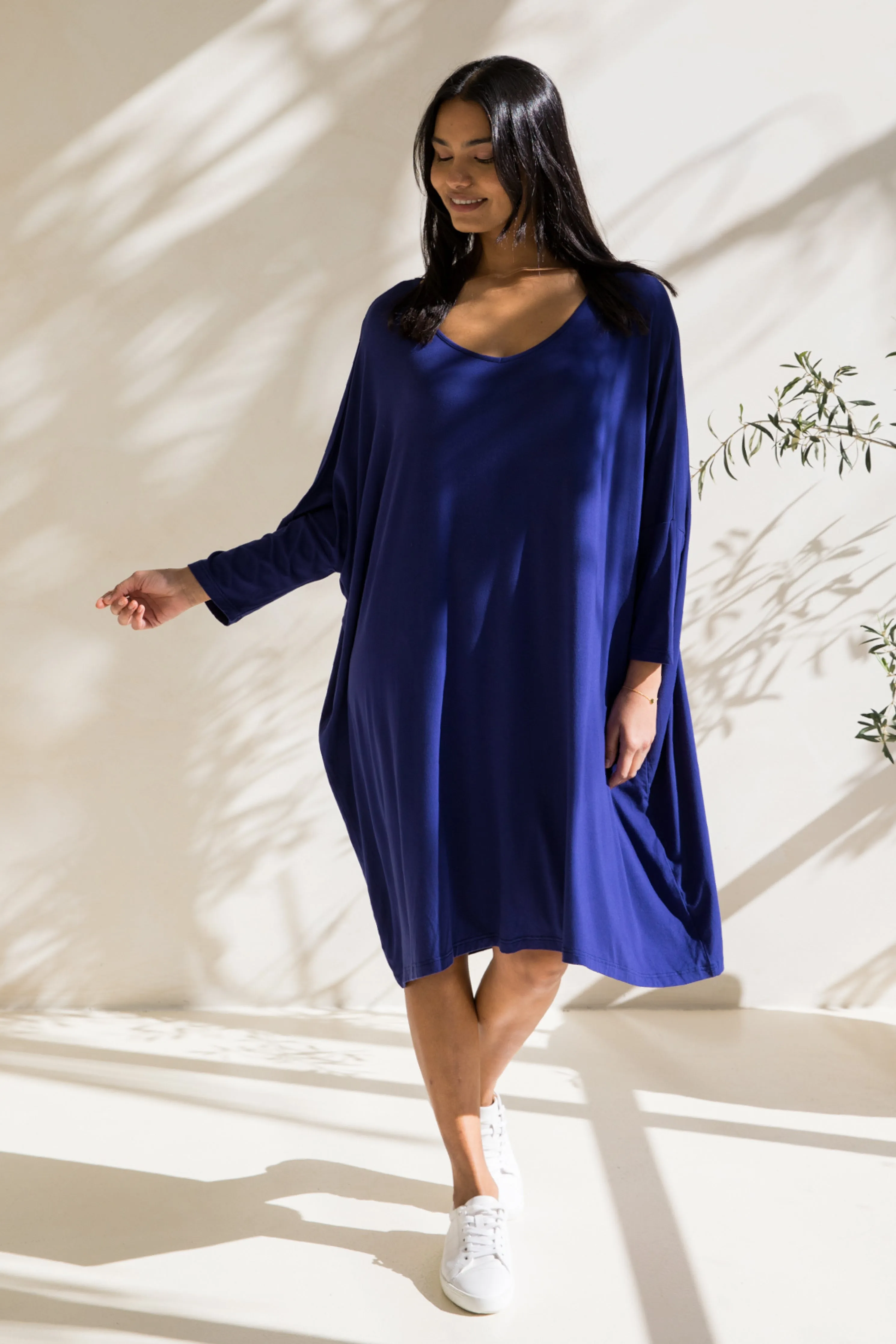 Long Sleeve Nice Dress in Dark Blue