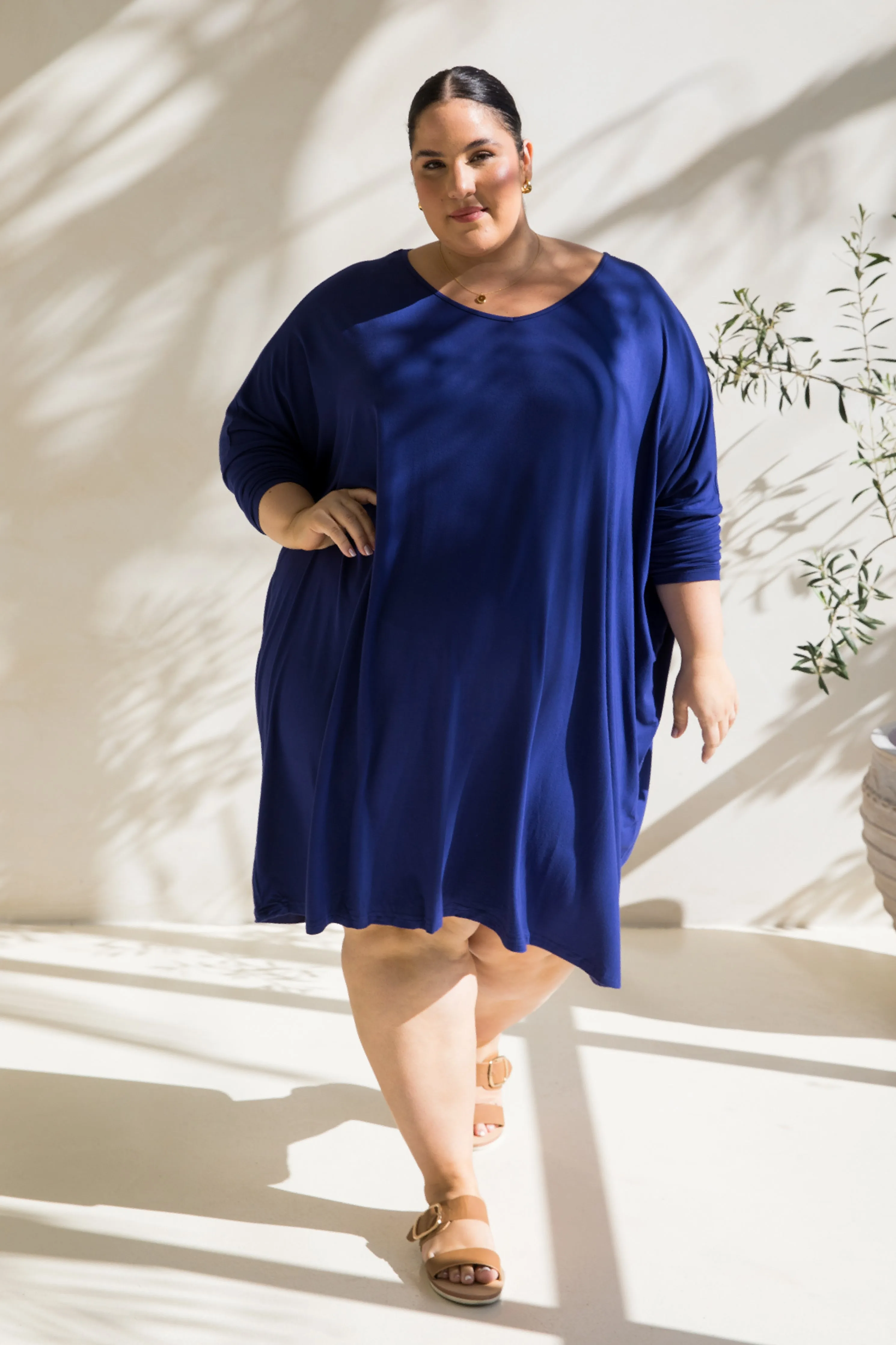 Long Sleeve Nice Dress in Dark Blue