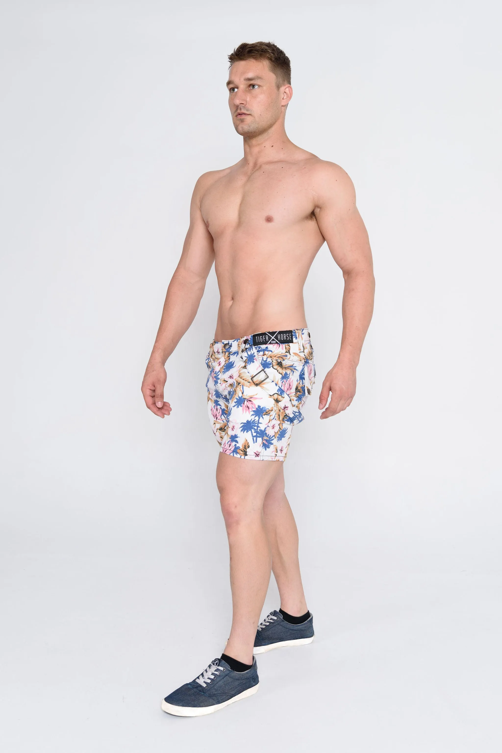 Taj White Hawaiian Short